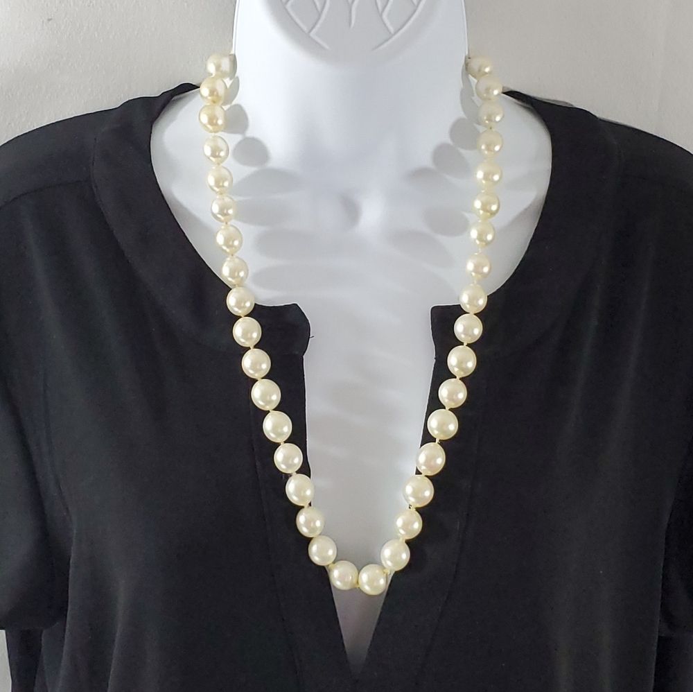Vintage 13" Long Strand Off White Faux Pearls